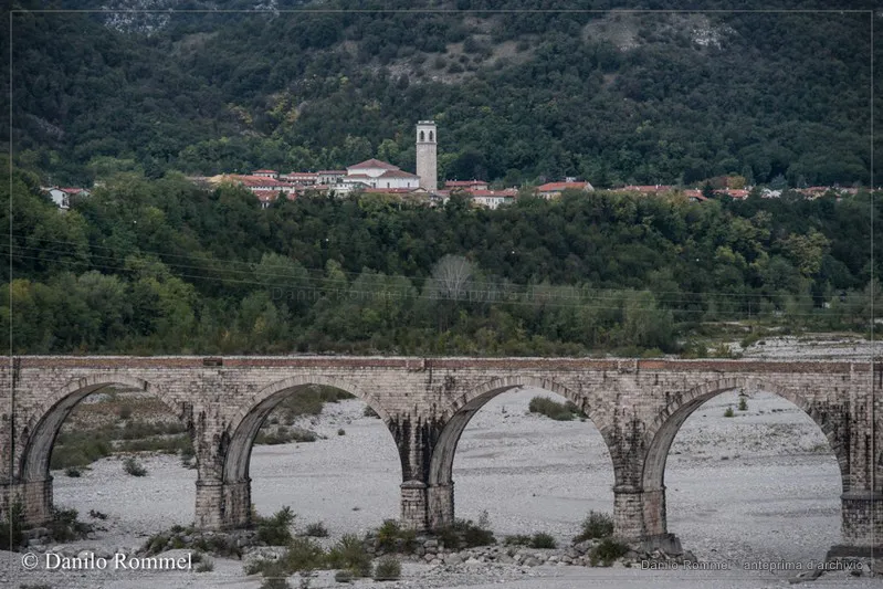 Fotografia dalla raccolta «Ferrovia Gemona–Sacile», opera 036