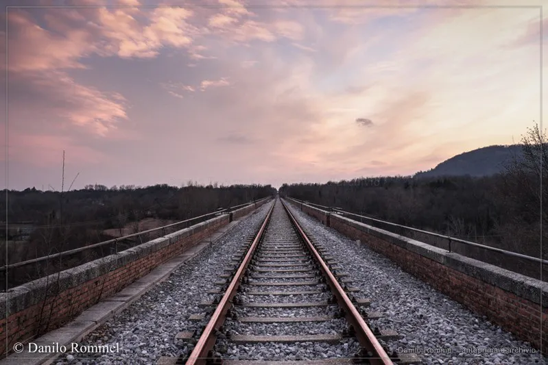 Fotografia dalla raccolta «Ferrovia Gemona–Sacile», opera 040
