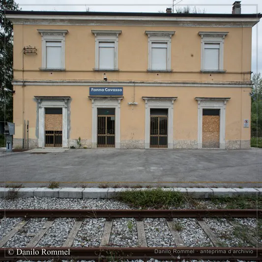 Fotografia dalla raccolta «Ferrovia Gemona–Sacile», opera 049